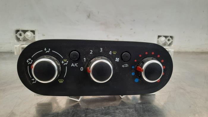 Air conditioning control panel Renault Trafic