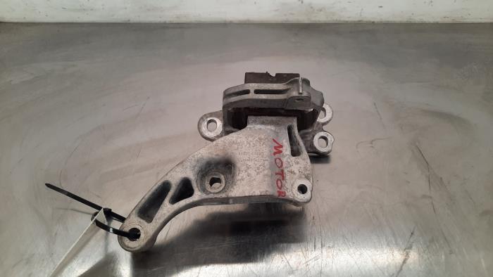 Engine mount Renault Trafic