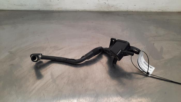 Fuel line Renault Trafic