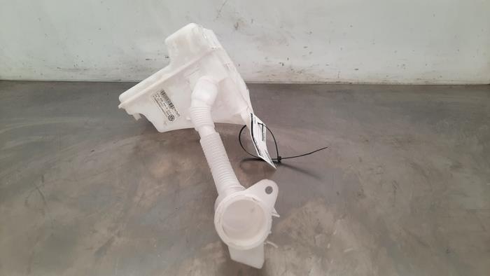 Front windscreen washer reservoir Skoda Karoq