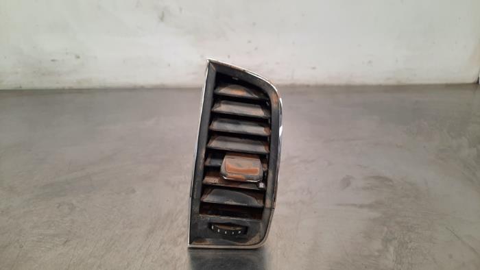 Dashboard vent Skoda Karoq