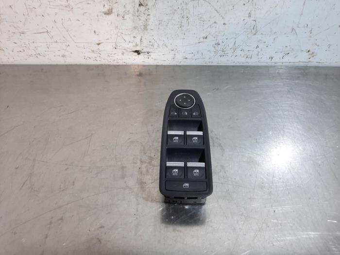 Multi-functional window switch Renault Clio