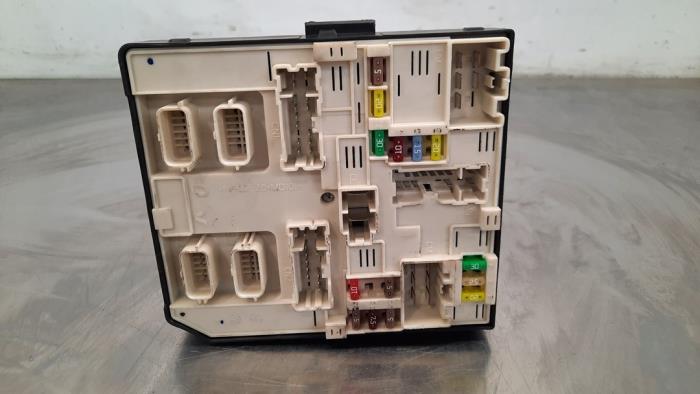 Fuse box Renault Master