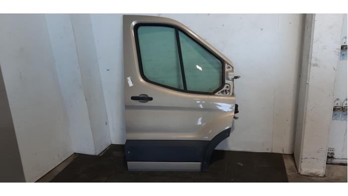 Front door 4-door, right Ford Transit