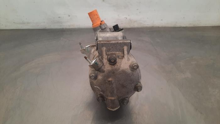 Air conditioning pump Opel Corsa