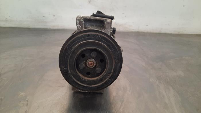 Air conditioning pump Mercedes Vito