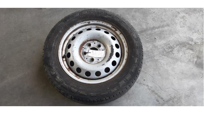 Wheel + tyre Mercedes Vito