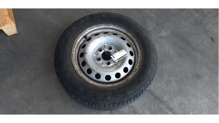 Wheel + tyre Mercedes Vito