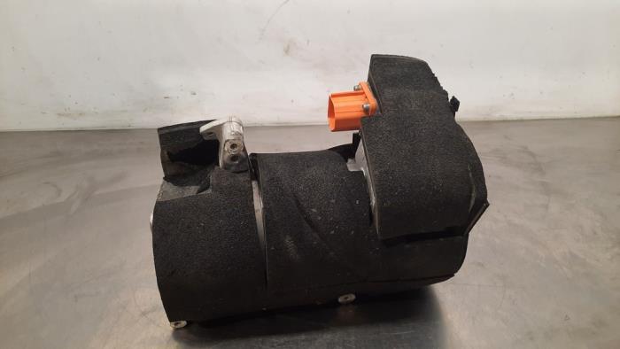 Air conditioning pump Tesla Model Y