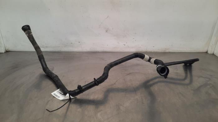 Tuyau radiateur Tesla Model Y