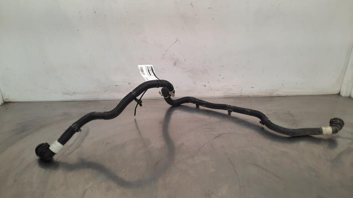 Tuyau radiateur Tesla Model Y