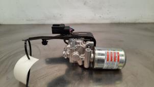 Gebruikte Vacuumpomp Rembekrachtiging Toyota RAV4 (A5) 2.5 Hybrid 16V AWD Prijs € 199,65 Inclusief btw aangeboden door Autohandel Didier