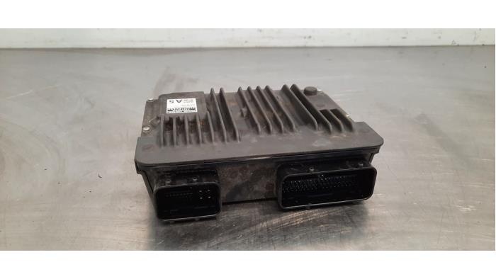 Ordinateur gestion moteur Toyota Rav-4