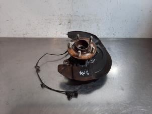 Gebruikte Fusee links-voor Ford Puma 1.0 Ti-VCT EcoBoost 12V Prijs € 163,35 Inclusief btw aangeboden door Autohandel Didier