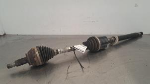 Gebruikte Steekas rechts-voor Landrover Defender II 2.0 D240 Prijs € 490,05 Inclusief btw aangeboden door Autohandel Didier