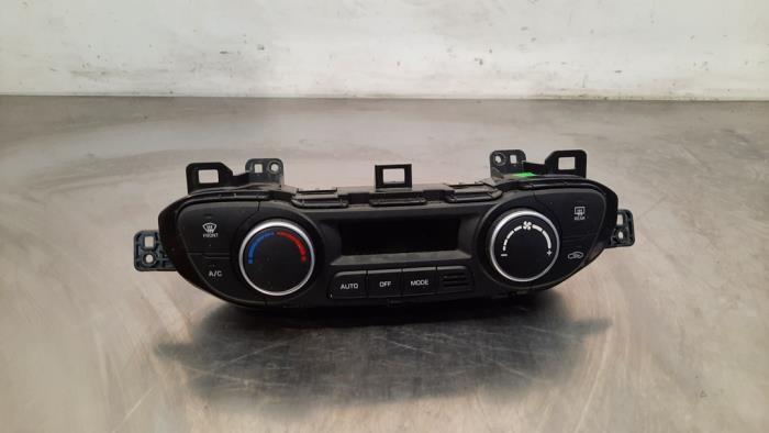 Air conditioning control panel Hyundai I10