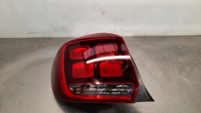 Taillight, left Dacia Sandero