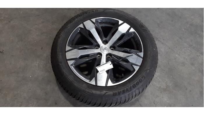 Wheel + tyre Peugeot 5008