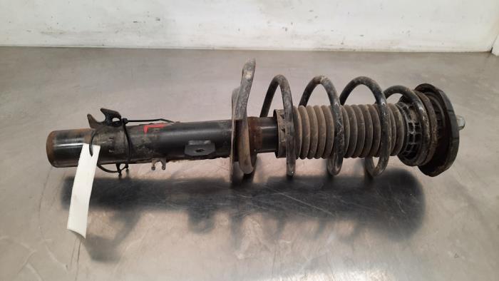 Fronts shock absorber, left Citroen C3 Aircross