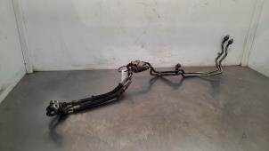 Gebruikte Stuurbekrachtiging Leiding Maserati Ghibli III 3.0 Diesel Prijs € 102,85 Inclusief btw aangeboden door Autohandel Didier