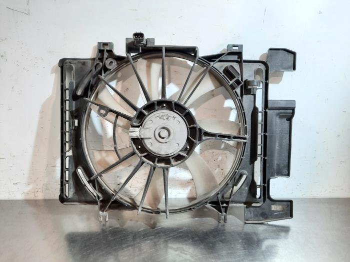 Cooling fans Toyota Yaris