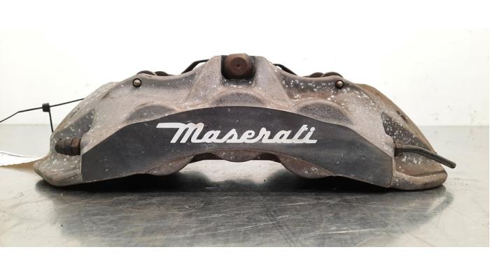 Pinza de freno derecha delante Maserati Ghibli