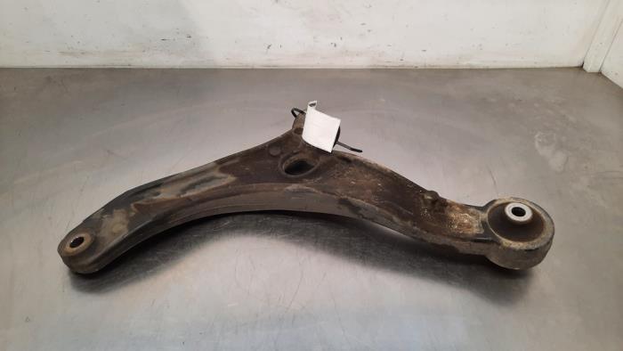 Front wishbone, right Nissan Interstar