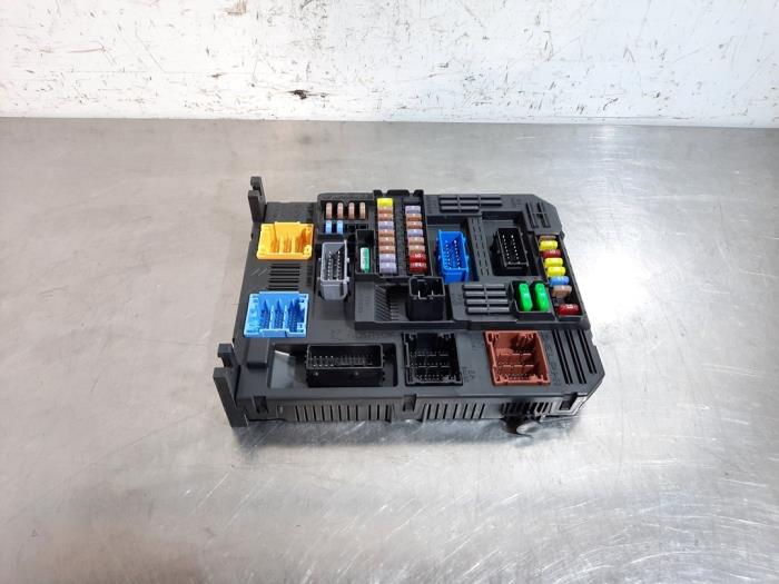 Fuse box Citroen Grand C4 Space Tourer