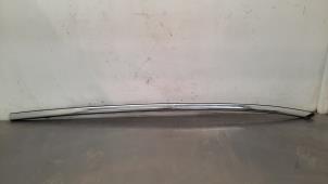 Gebruikte Sierstrip Citroen C5 Aircross I (A4/AC/AJ/AR) 1.2 e-THP PureTech 130 Prijs € 133,10 Inclusief btw aangeboden door Autohandel Didier