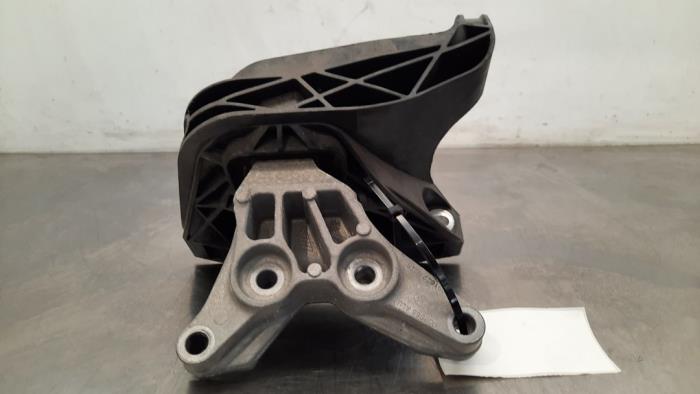 Engine mount Citroen C5 Aircross