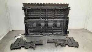 Gebruikte Luchtgeleider Peugeot 5008 II (M4/MC/MJ/MR) 1.2 12V e-THP PureTech 130 Prijs € 459,80 Inclusief btw aangeboden door Autohandel Didier