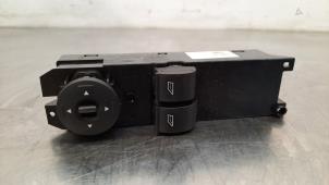 Gebruikte Combischakelaar ramen Ford Transit Connect (PJ2) 1.5 EcoBlue Prijs € 36,30 Inclusief btw aangeboden door Autohandel Didier