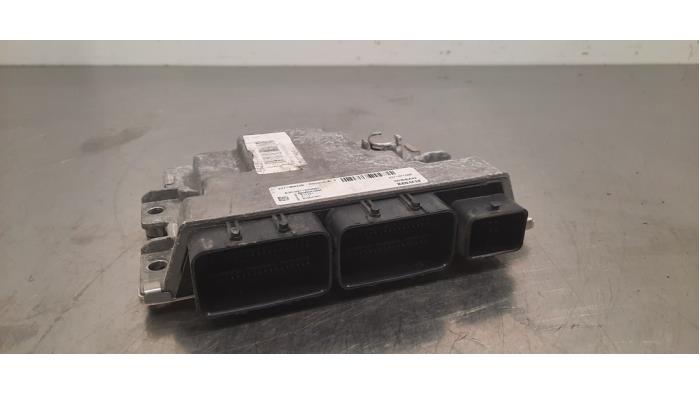 Ordinateur gestion moteur Renault Master