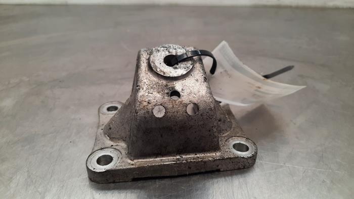 Support moteur ASTON MARTIN Vantage