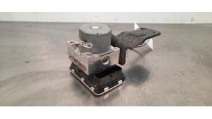 Gebruikte ABS Pomp Hyundai Kona (OS) 1.0 T-GDI 12V Prijs € 199,65 Inclusief btw aangeboden door Autohandel Didier