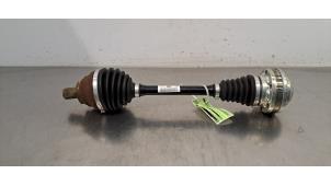 Gebruikte Cardanas links-voor (VWA) Skoda Karoq 1.5 TSI 16V Prijs € 363,00 Inclusief btw aangeboden door Autohandel Didier