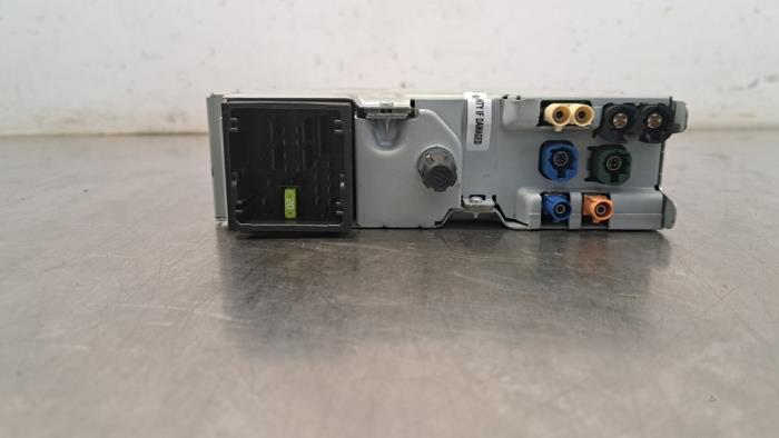 Module radio Peugeot 5008