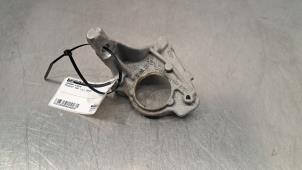 Gebruikte Cardan steun Peugeot 308 (F3/FB/FH/FM/FP) 1.5 Blue HDi 130 16V Prijs € 30,25 Inclusief btw aangeboden door Autohandel Didier