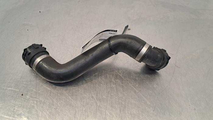Tuyau radiateur Mercedes C-Klasse