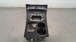 Gebruikte Middenconsoles Mercedes C (W205) C-220 2.2 CDI BlueTEC, C-220 d 16V Prijs € 199,65 Inclusief btw aangeboden door Autohandel Didier