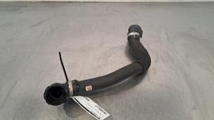 Gebruikte Radiateurslang BMW 1 serie (F40) 118i 1.5 TwinPower 12V Prijs € 48,40 Inclusief btw aangeboden door Autohandel Didier