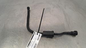 Gebruikte Brandstofleiding BMW 1 serie (F40) 118i 1.5 TwinPower 12V Prijs € 24,20 Inclusief btw aangeboden door Autohandel Didier