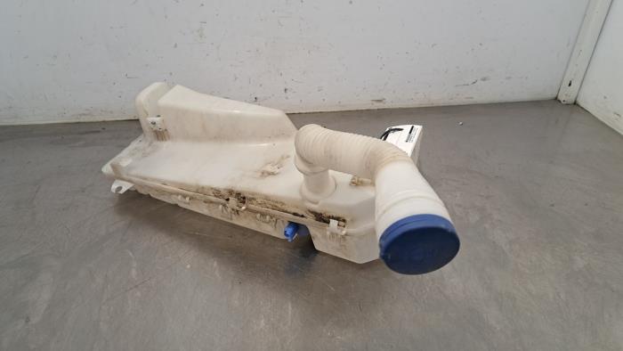 Réservoir lave-glace avant Toyota Pro-Ace