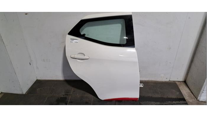 Portière 4portes arrière droite Toyota Aygo