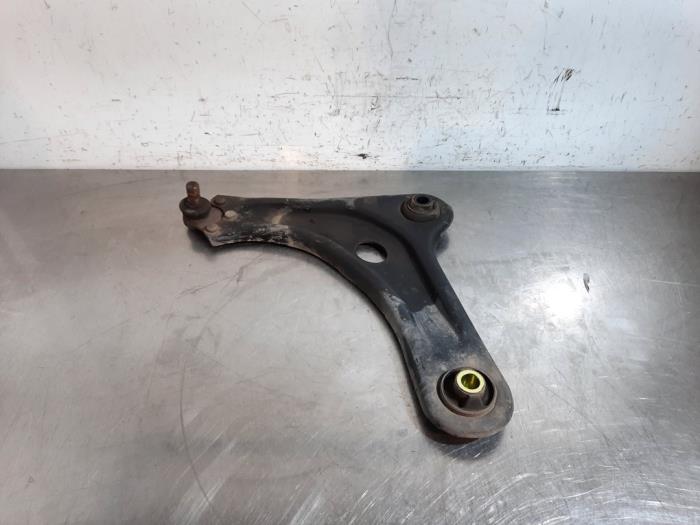 Bras de suspension avant gauche Peugeot 208