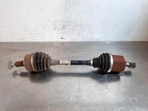 Gebruikte Steekas links-voor Volvo XC60 II (UZ) 2.0 D4 16V Prijs € 133,10 Inclusief btw aangeboden door Autohandel Didier