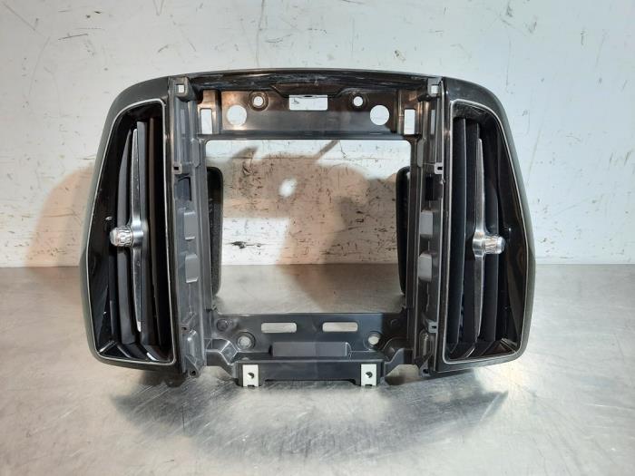 Grille aération tableau de bord Volvo XC60