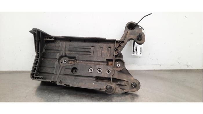 Boîtier de batterie Skoda Superb