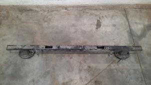 Gebruikte Bumperbalk achter Peugeot Boxer (U9) 2.2 Blue HDi 120 Prijs € 102,85 Inclusief btw aangeboden door Autohandel Didier