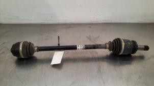 Gebruikte Aandrijfas links-achter BMW X1 (U11) xDrive 25e 1.5 TwinPower Turbo 12V Prijs € 296,45 Inclusief btw aangeboden door Autohandel Didier